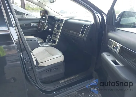 2010 Lincoln Mkx z USA, uszkodzony, nr VIN 2LMDJ6JC5ABJ01870